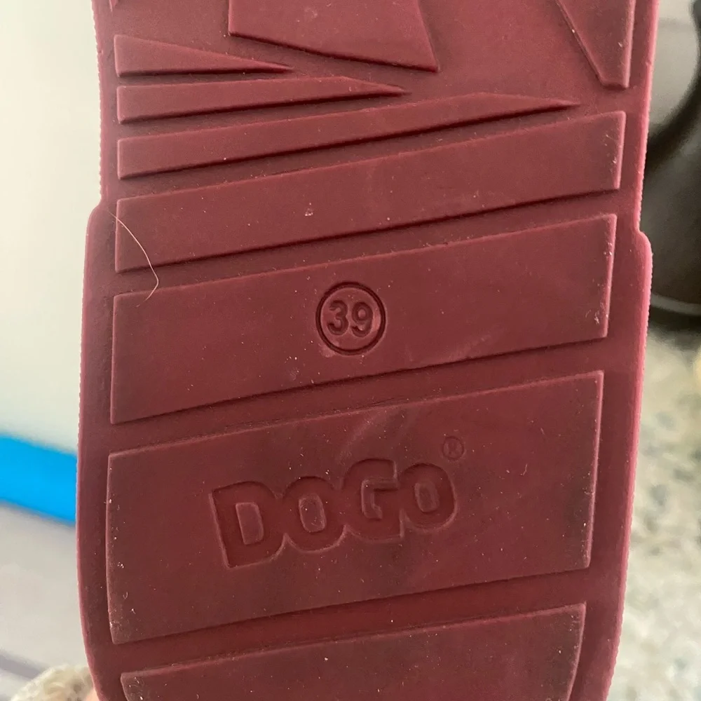 DOGO “Magic in the Air” Bird & Floral Art Sneakers SZ 8.5 - Picture 9 of 9